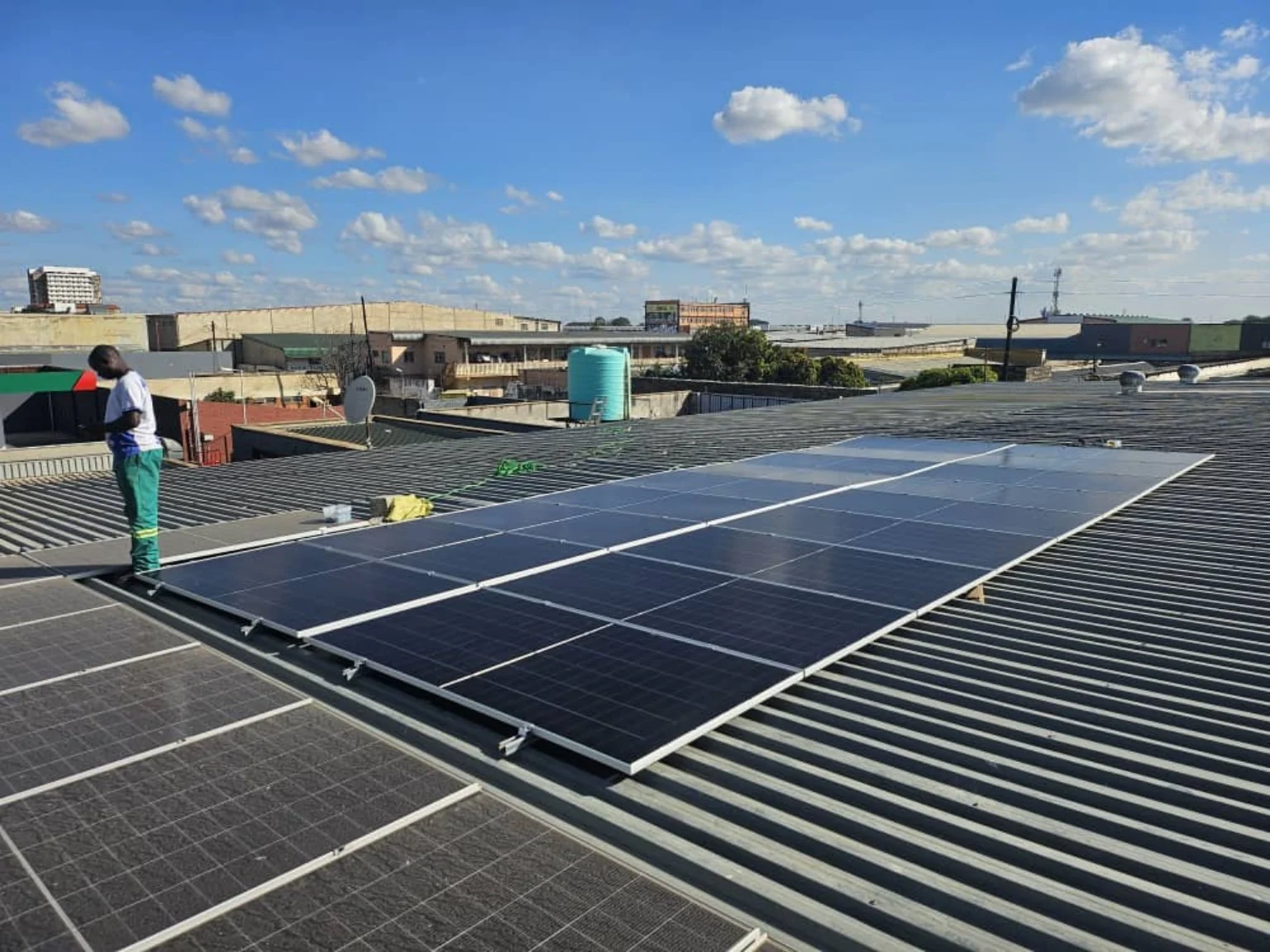 Commercial rooftop solar PV installation